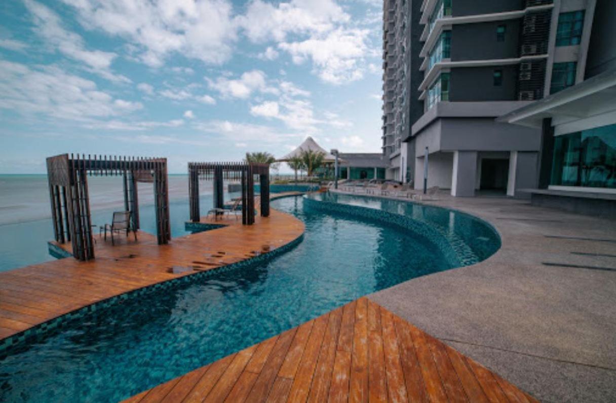 Cozy Seaview Studio At Imperium Residence Tanjung Lumpur Kuantan Eksteriør billede